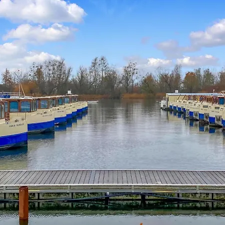 Apartment Beautiful In